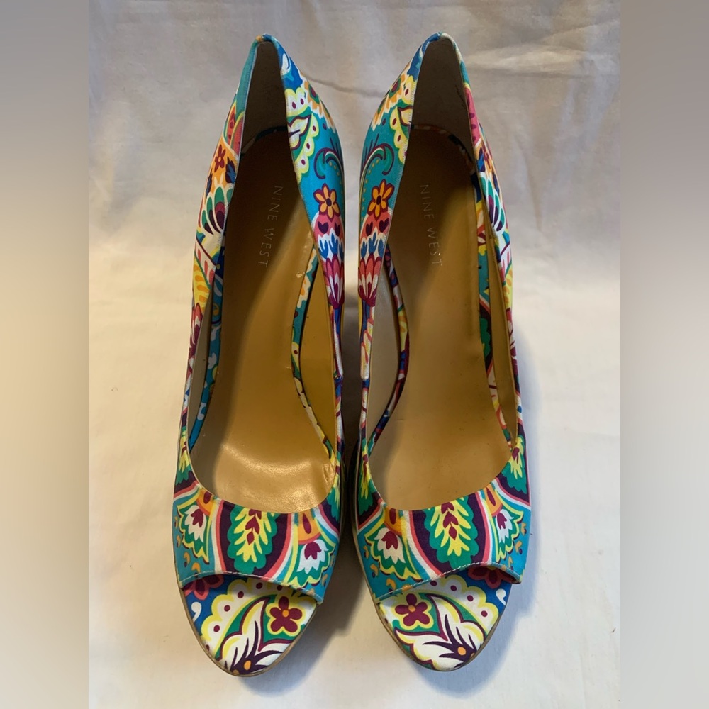 Vibrant Multicolor Floral Print Cork Wedge Heels - Picture 13 of 15